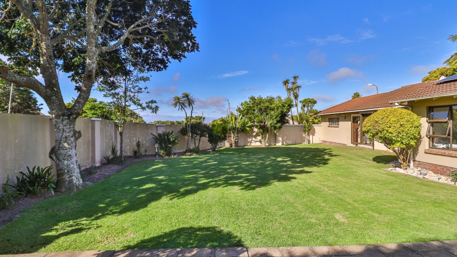 5 Bedroom Property for Sale in Miramar Eastern Cape